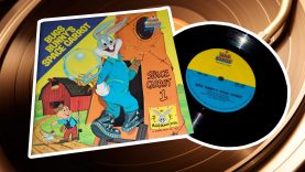 bugs bunny space carrot web